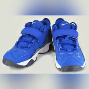 Brand New Nike Air Turf Raider GS 599812-400 Size 6